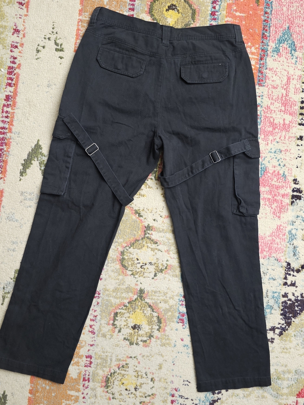 Urban Outfitters Standard Cloth Technical Cargo Pants Large 36x30 Thigh Straps - Picture 7 of 14